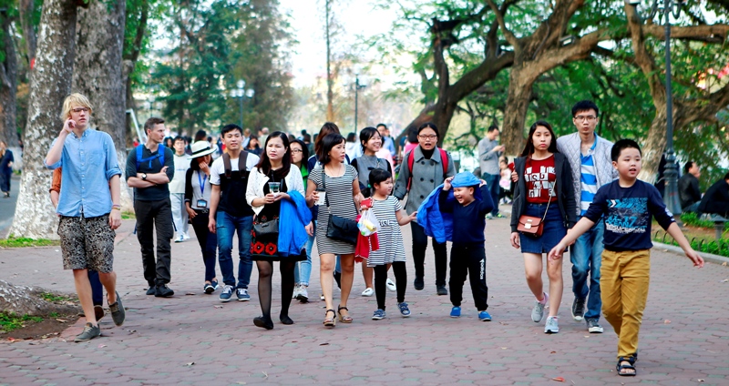 Gần 2,3 triệu khách du lịch đến Hà Nội trong tháng 10-2019