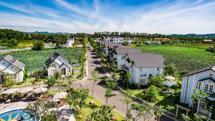 Về đất Tổ thăm khu du lịch Vườn Vua